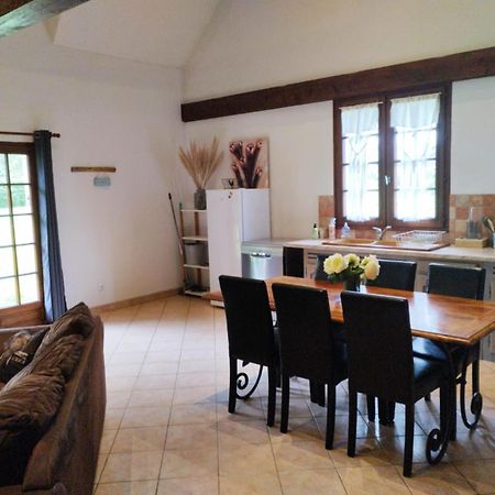 Maison Traditionnelle Normande Avec Piscine Hotot-en-Auge Kültér fotó